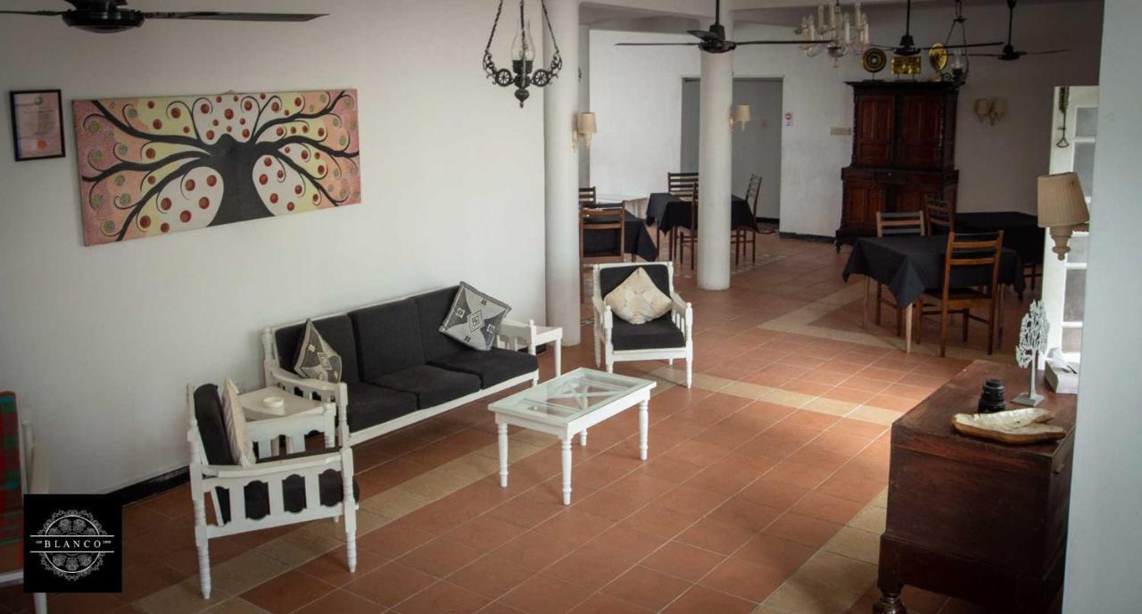 Villa Blanco Dehiwala-Mount Lavinia Kültér fotó